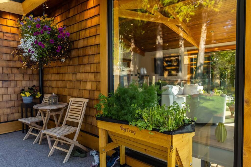 Willa Kingfisher Manor Sooke Zewnętrze zdjęcie