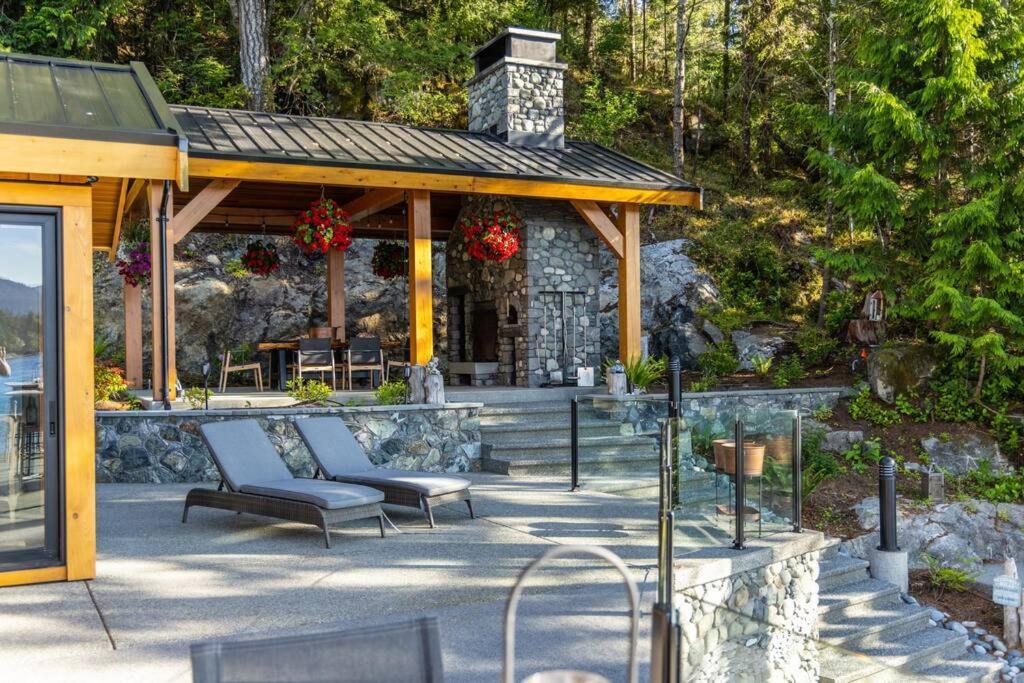 Willa Kingfisher Manor Sooke Zewnętrze zdjęcie