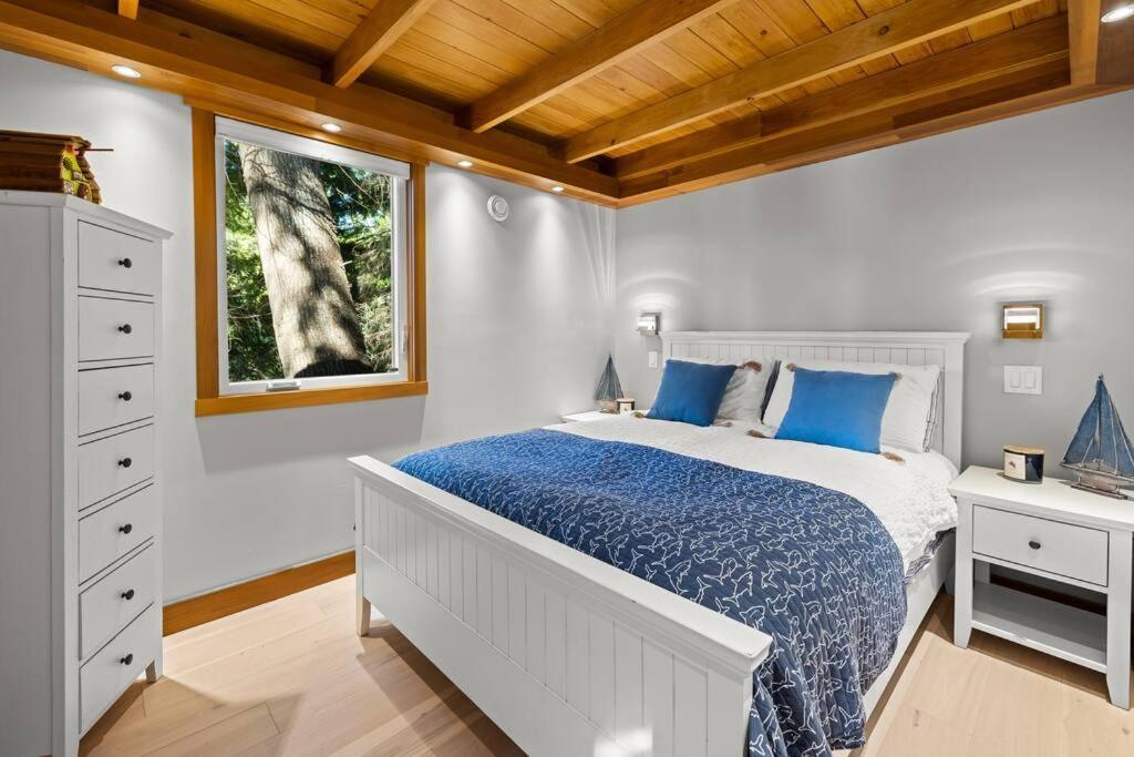 Willa Kingfisher Manor Sooke Zewnętrze zdjęcie