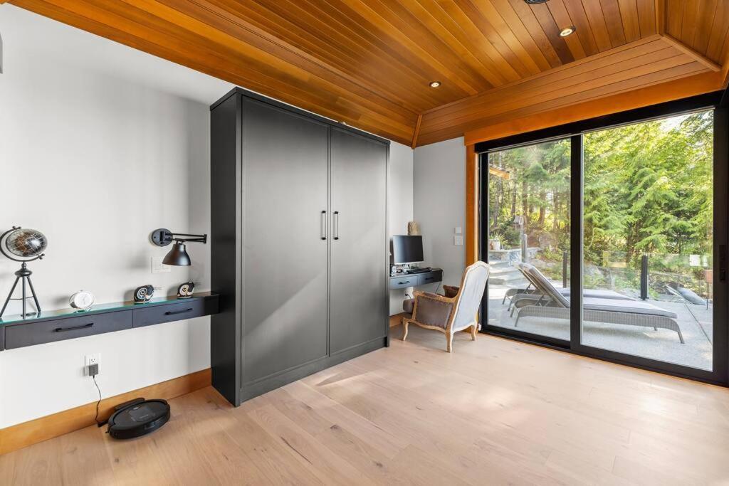 Willa Kingfisher Manor Sooke Zewnętrze zdjęcie