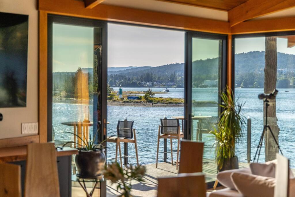 Willa Kingfisher Manor Sooke Zewnętrze zdjęcie