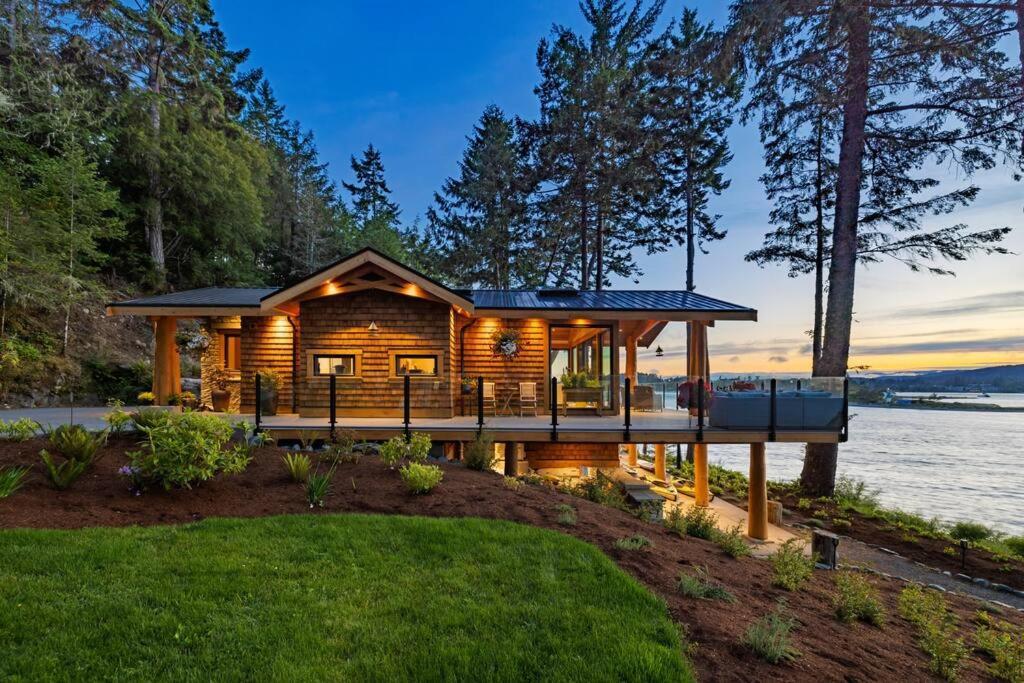 Willa Kingfisher Manor Sooke Zewnętrze zdjęcie