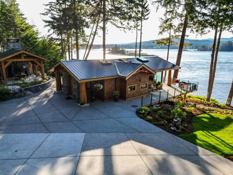 Willa Kingfisher Manor Sooke Zewnętrze zdjęcie