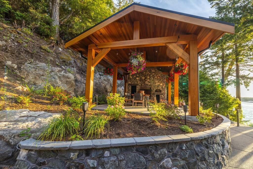 Willa Kingfisher Manor Sooke Zewnętrze zdjęcie