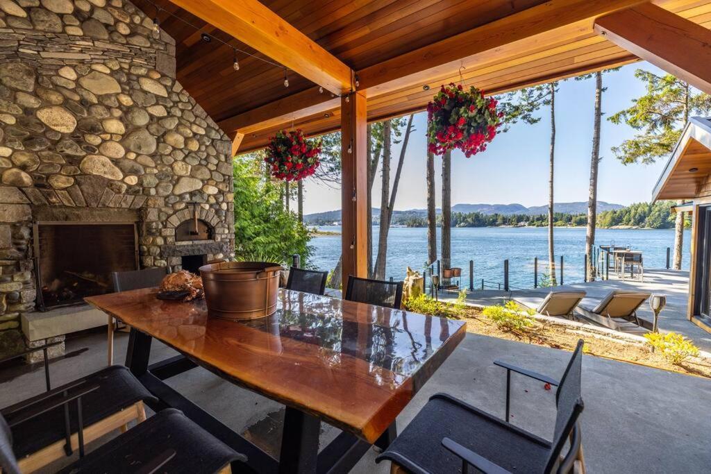 Willa Kingfisher Manor Sooke Zewnętrze zdjęcie