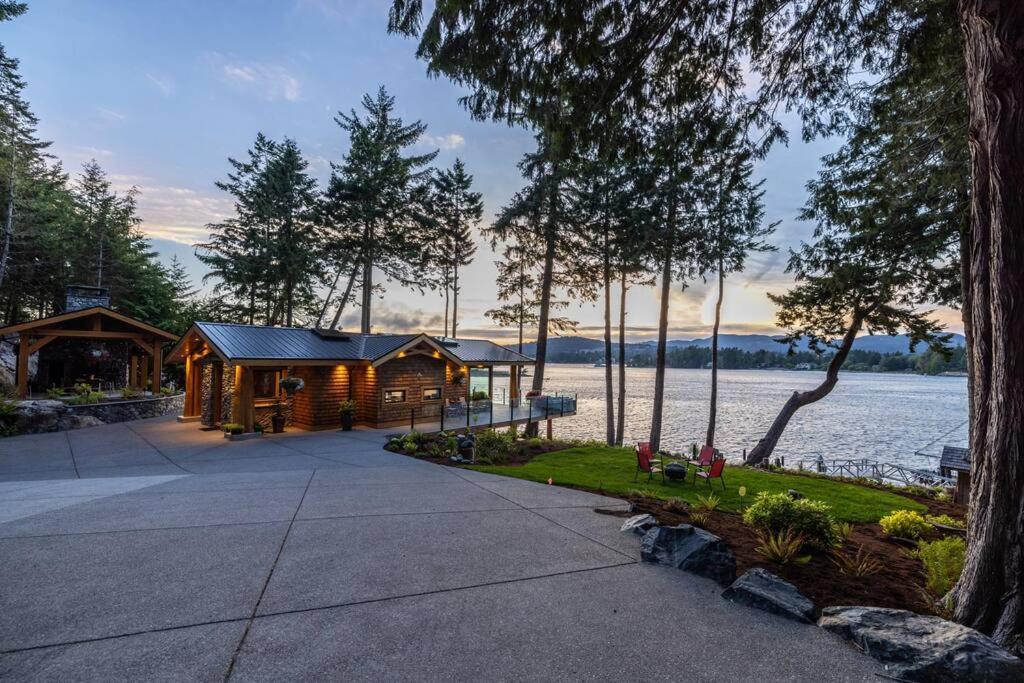Willa Kingfisher Manor Sooke Zewnętrze zdjęcie